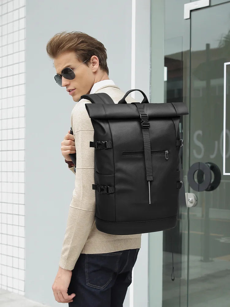 Sleek Gear Carrier