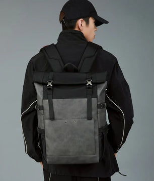 Titan Travel Pack